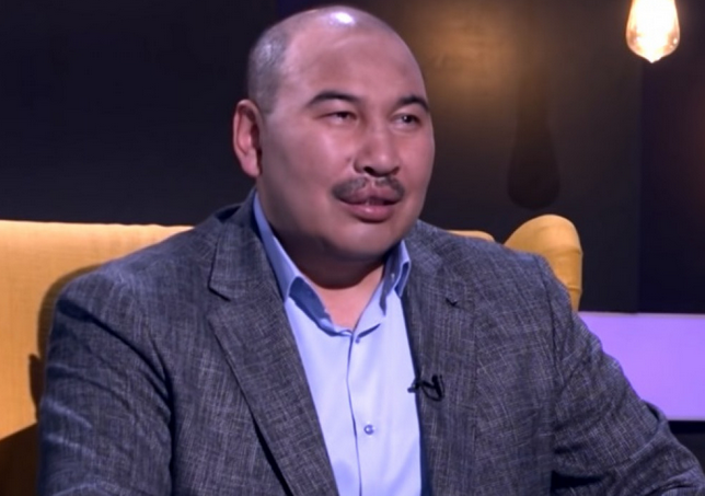 Халыққа қарсы шығу ойымда да болмаған! Ермахан Ибраимов алаңдағы келеңсіз жағдайды түсіндірді