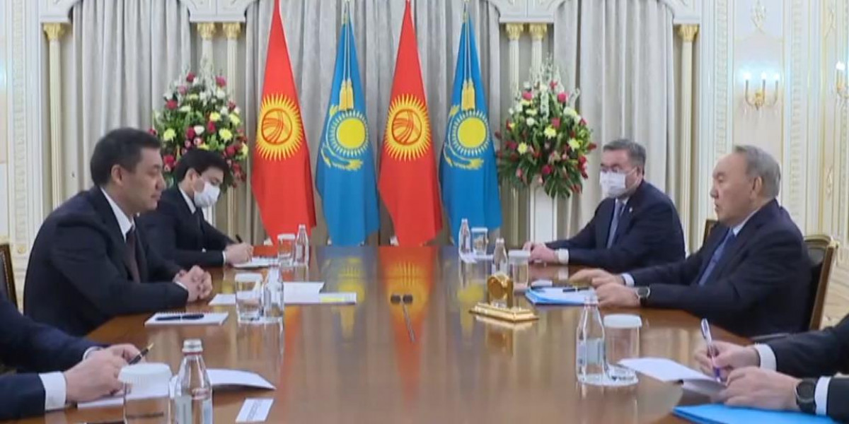  Елбасы Қырғыз Республикасының Президенті С. Жапаровпен кездесті 