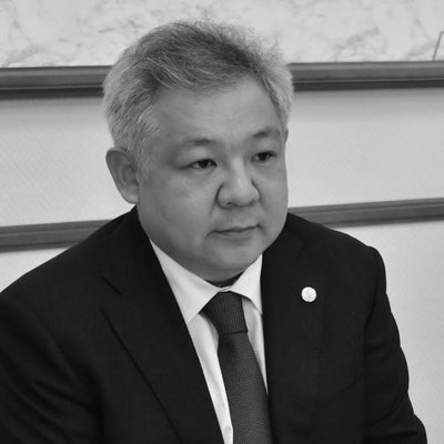 Дипломат Асхат Нұсқабай дүниеден озды