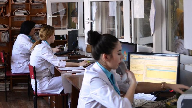 Елордалық емханаларға 1,2 млн-нан астам адам тіркелген