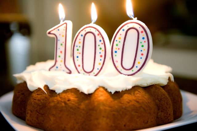 100 жастағы әжей ұзақ жасаудың құпиясымен б лісті