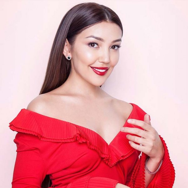 Куралай Анарбекова не зря скрывает личную жизнь