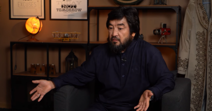 Көпшілікті «кәпір, малғұн, ібіліс, шайтанның әскеріне» теңеген Бекболат Тілеухан заң алдында жауап беруі мүмкін