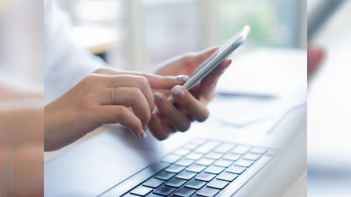 Ерлі-зайыптылардың  бір-бірінің телефонын ақтаруы заңсыз