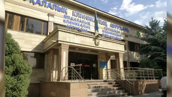 Алматыдағы ВИЧ жұқтыру жағдайы: аурухана басшылары қызметінен босатылды