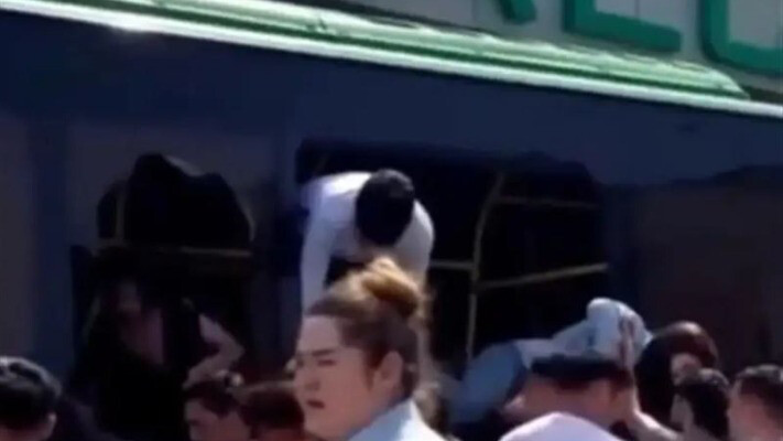 Алматыдағы автобус апаты: марқұмның отбасы жүргізушіні кешірді