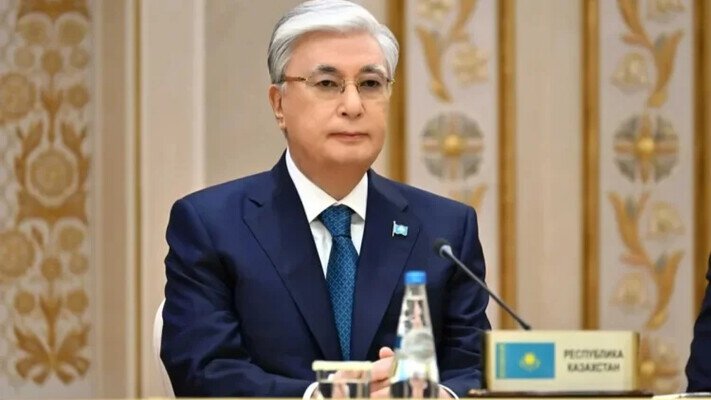 Президент жазушы Исраил Сапарбайдың отбасына көңіл айтты