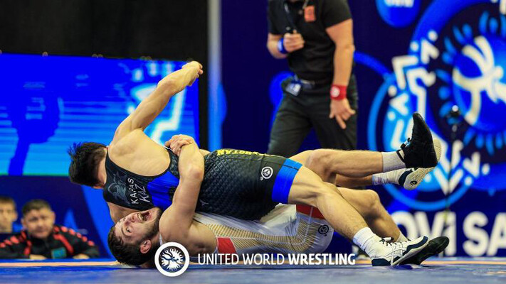 Нұрдәулет Қапас жастар арасындағы әлем чемпионатында қола медаль үшін күреседі